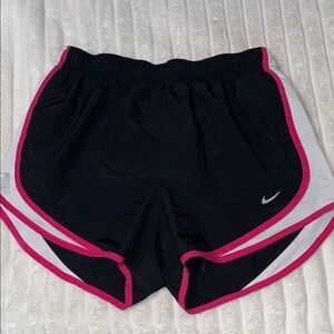 Nike Shorts | Size Medium